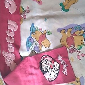 BETTY BOOP ADORABLE SMALL PINK RED HEART VINTAGE SCARF